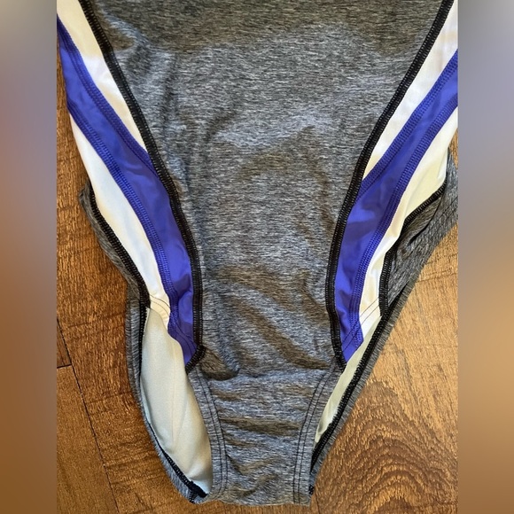 Speedo Womens one 1 piece bathing swim suit sz 6 hydrobra - Picture 4 of 9